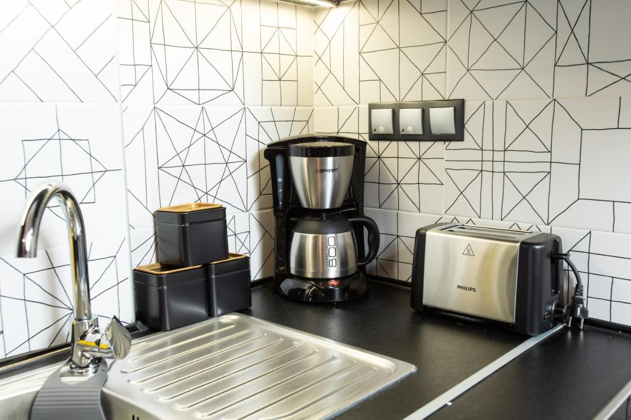 Downtown Luxury Boutique Suites : The Yellow Suite 테살로니키 외부 사진