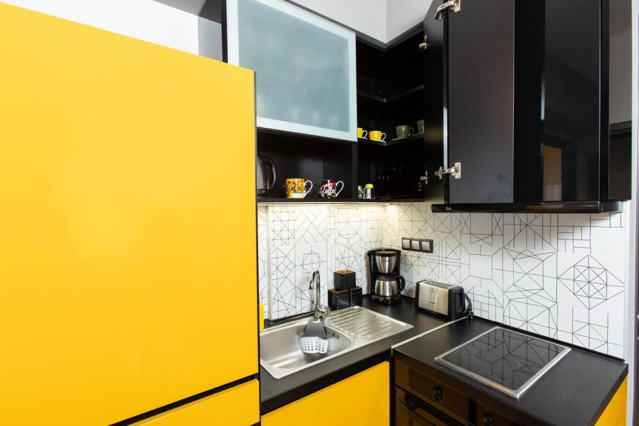 Downtown Luxury Boutique Suites : The Yellow Suite 테살로니키 외부 사진