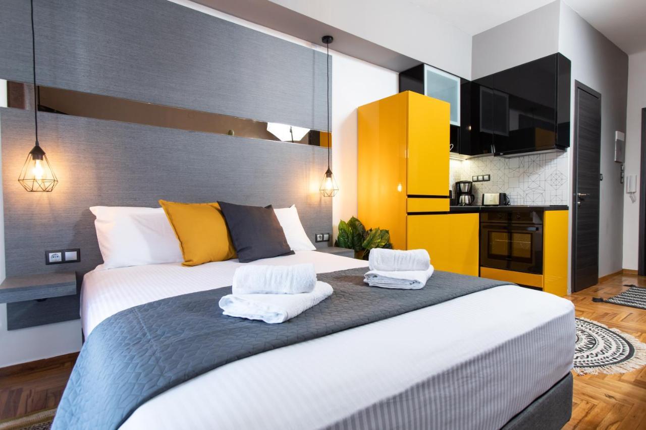 Downtown Luxury Boutique Suites : The Yellow Suite 테살로니키 외부 사진