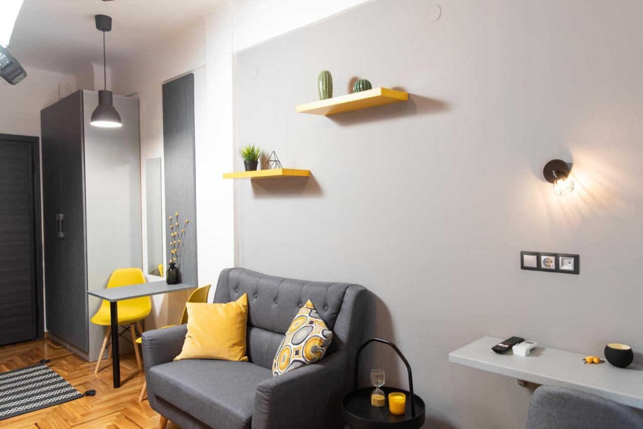 Downtown Luxury Boutique Suites : The Yellow Suite 테살로니키 외부 사진